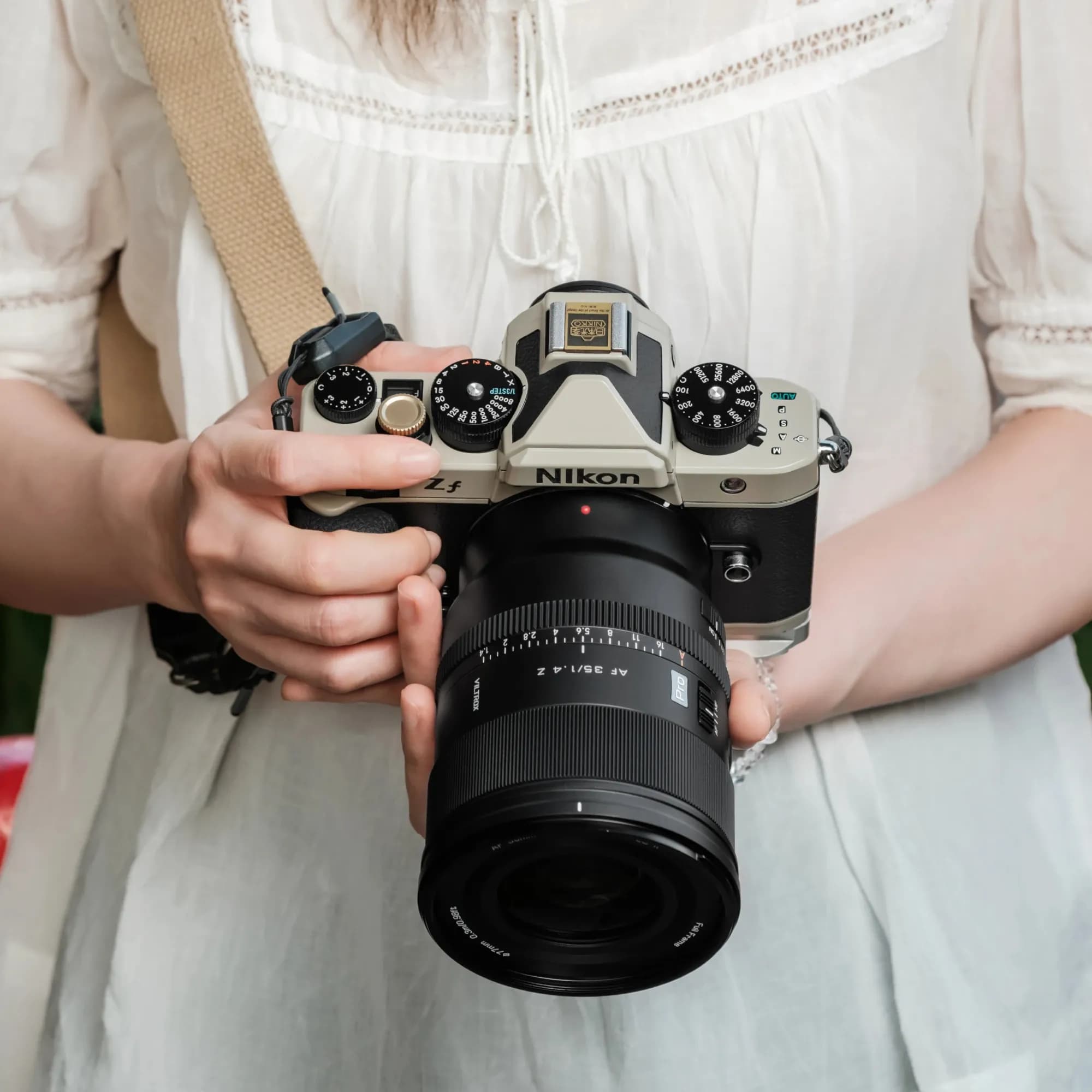 Viltrox 35mm F1.4 Pro: что дают светосила и рисунок ценой 780 граммов